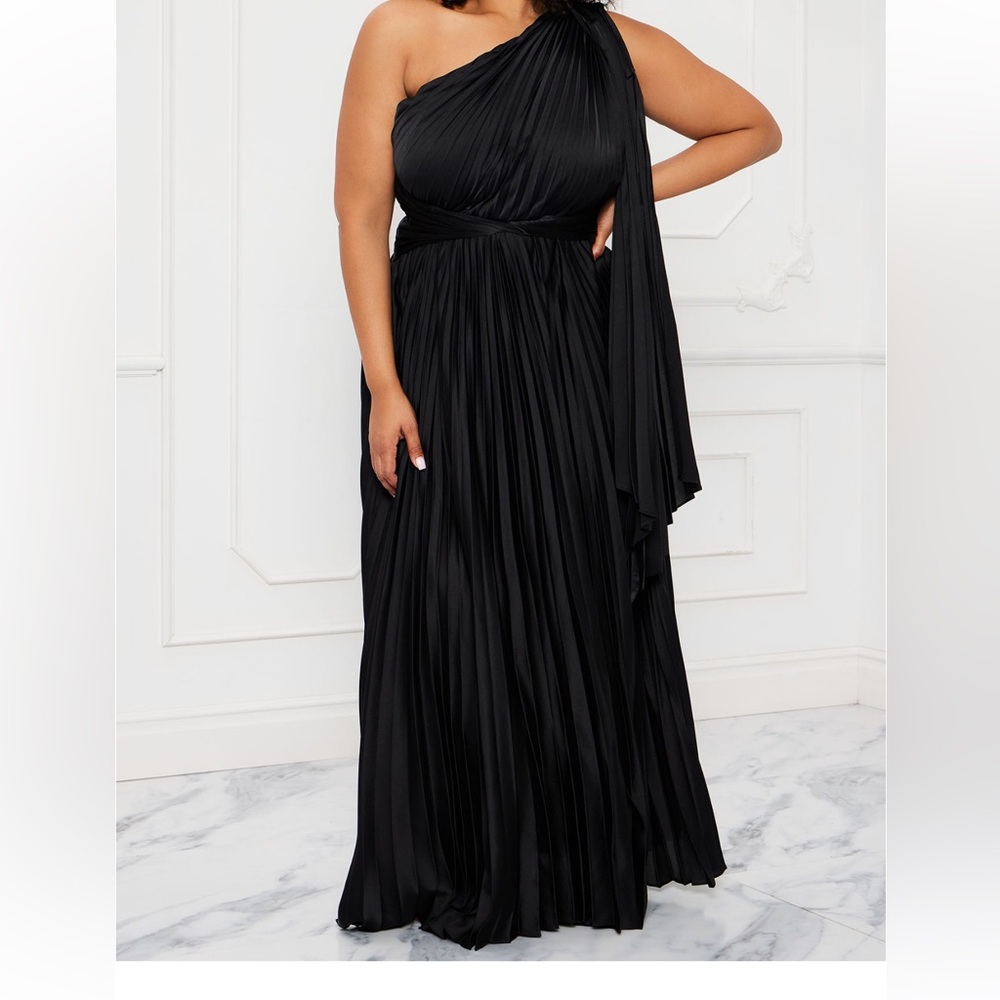 Athena Pleated Maxi Dress